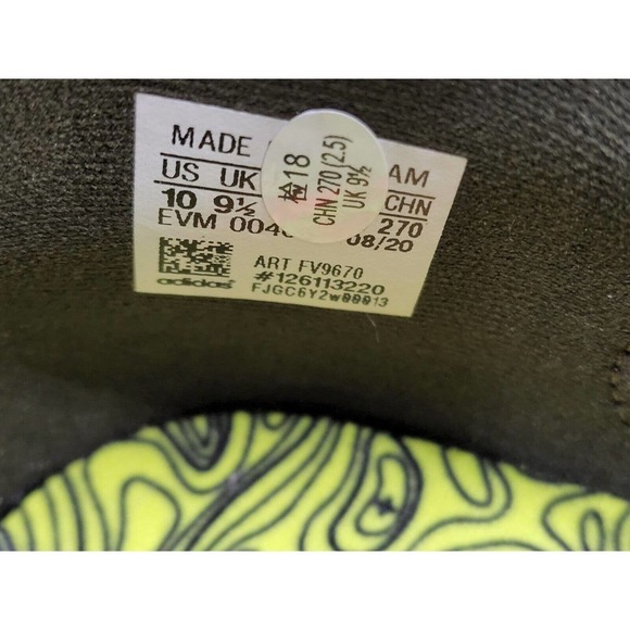 Adidas Originals Men's Ozweego Waterproof Trail Running Shoes - Picture 12 of 12